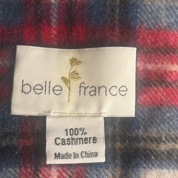 Belle France 100% Cashmere Scarf - Picture 5 of 5